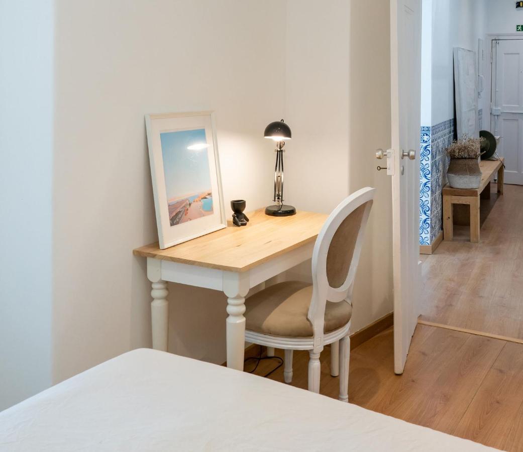 Casa St Yves - Sunny Flat In Setubal On Av Luisa Todi Apartment Ngoại thất bức ảnh